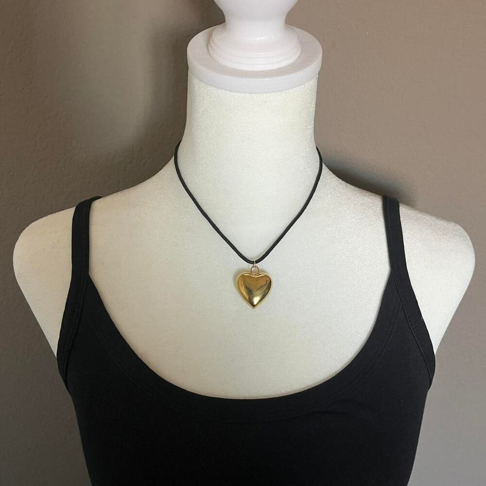 Vintage statement piece bubble heart gold cord necklace